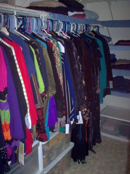 closet-ater-2-450x600